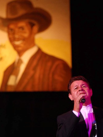 The life’s work of Cuban singer Benny Moré was celebrated at the Teatro America in Havana.