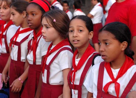 Cuban children.  Photo: Bill Hackwell