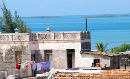 Manzanillo, Cuba.  Photo: Caridad