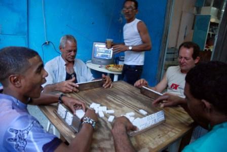 Cubans Playing dominoes.  Photo: Caridad