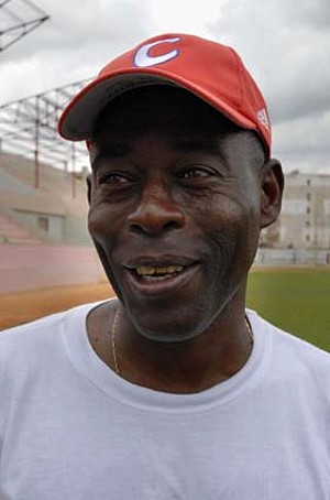 Havana Province manager Esteban Lombillo is the new Team Cuba skipper.  Photo: www.baseballcuba.com