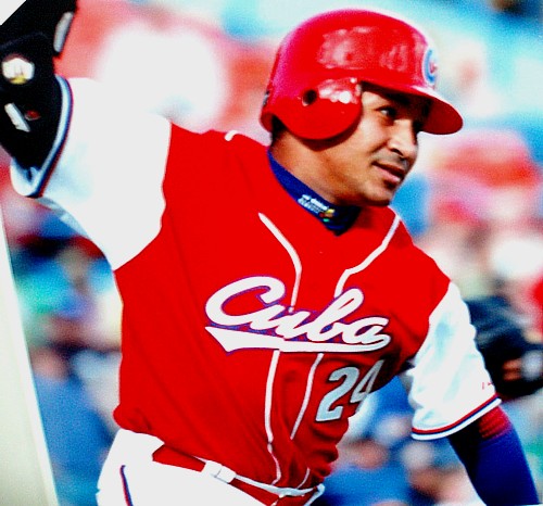 Freddie Cepeda replaces Eduardo Paret as the new Team Cuba captain.  Photo: www.baseballcuba.com