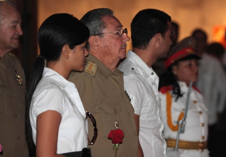President Raul Castro with Juan Almeida's children Diana and Juan Guillermo. Photo: Cuban News Agency
