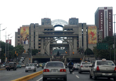 Caracas street with the National Assembly on the right.  photo:Caridad