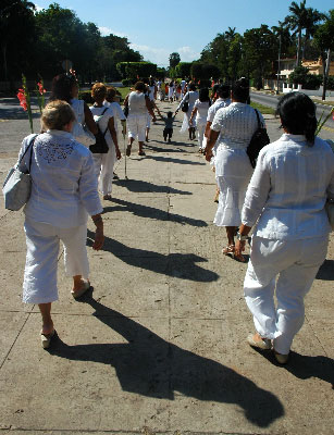 The Ladies in White during one of their Havana marches.  Photo: alongthemalecon.com