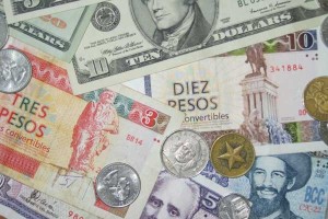 Cuban currencies. Photo: IPS/Cuba