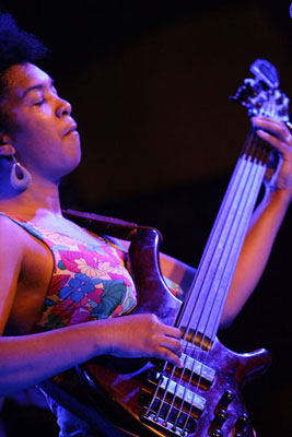 Yusa in concert at the Plaza Vieja in Old Havana.