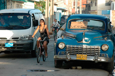 Car for sale in Cuba.  Foto: cubaencuentro.com