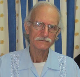 The contractor Alan Gross in a recent photo taken at the Military Hospital Carlos J. Finlay of Havana, where he is serving prison. From cafefuerte.com