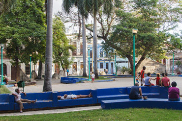 Havana park.  Photo: Juan Suarez