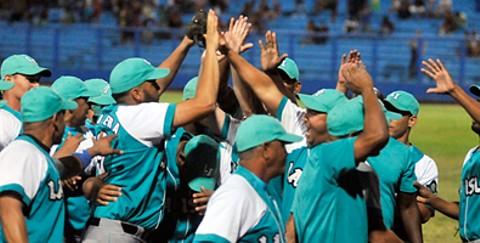 The Isla de la Juventud Pirates won their playoff ticket on the last day of the regular season. Now they have the hard task of facing the league leaders, Matanzas.