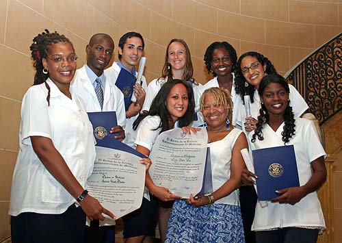 US Medical Students with diplomas in Havana.