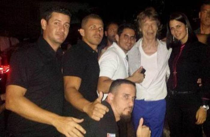 Mick Jagger with friends in Havana.