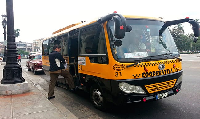 Progress in the establishment of cooperatives is being made in the urban transportation sector, but these cooperatives still depend heavily on the State. Photo: Raquel Perez Diaz