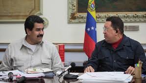 Maduro con Hugo Chávez. Foto/archivo: telesurtv.net