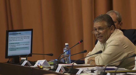 Marino Murillo is very pleased with the performance of the Cuban economy. Photo: cubadebate.cu