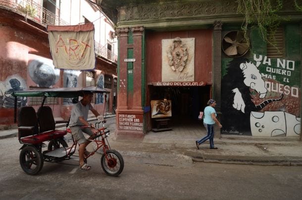 A street in Havana. (Photo: Rui Ferreira.)