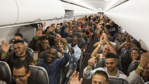 Cubans leaving Costa Rica. Photo: the Costa Rican Presidency.