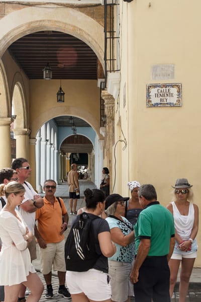 Group of tourists in Old Havana. Photo: Juan Suarez