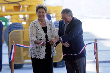 Happier times: Dilma Rousseff and Raul Castro at the inauguration of the container port at Mariel.