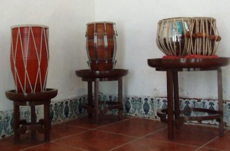 Musical instruments from India at Havana’s Asia Museum.
