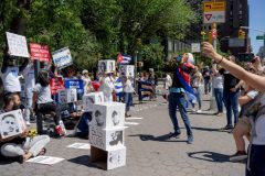 un-nyc-protest-cuba-25-scaled-840x530