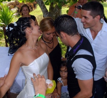 Cubans getting married in Havana.