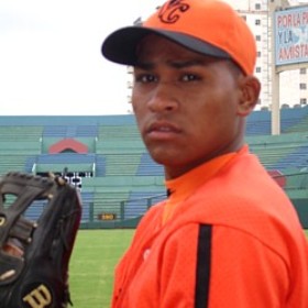 Villa Clara’s Freddy A. Alvarez defeated defending champions Santiago de Cuba three times in their seven game playoff series.