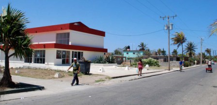  Main Street of the Havana suburb of Cojimar.  Photo: Caridad