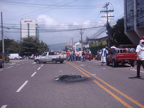 Three months after the coup, protests and military repression continue in Honduras. Photo: davich0