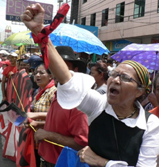 Oct. 1 protests in Honduras.  Photo: Giorgio Trucchi - Rel-UITA
