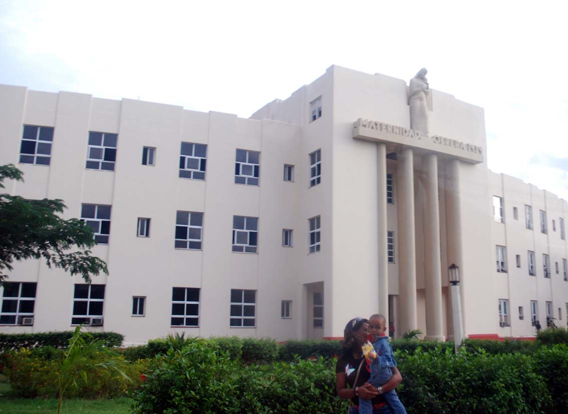  Havana’s Worker Maternity Hospital 