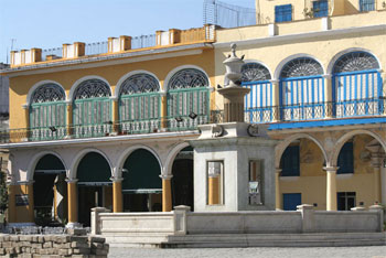Plaza Vieja, Old Havana
