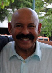 Oscar de Leon in 2011.  Photo: wikipedia.org