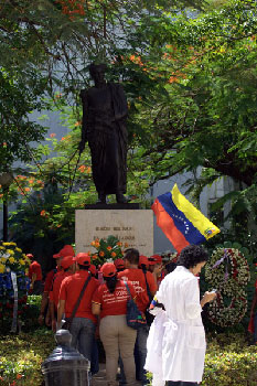 Estatua de Bolivar en La Habana