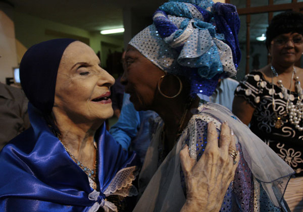 Alicia Alonso and Zenaida Armenteros