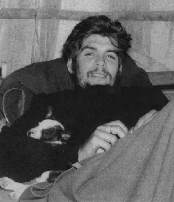 Che with his little dog.