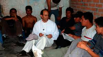Father Solalinde.  Photo: democracynow.org