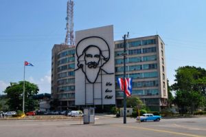 El Ministerio de Comunicaciones de Cuba.  Foto: wikimapia.org