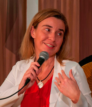 The EU High Representative for Foreign Affairs Federica Mogherini visited Cuba to hasten the normalization of relations with the island. Photo: Raquel Perez Diaz