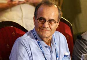 Joe Torre in Havana. Photo: prensa-latina.cu