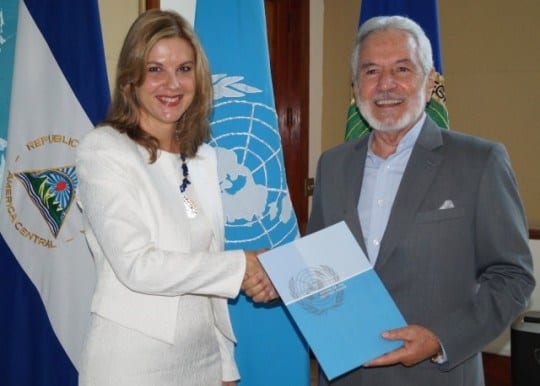 Silvia Rucks when she presented her credentials as the UNDP representative to Foreign Minister Samuel Santos.