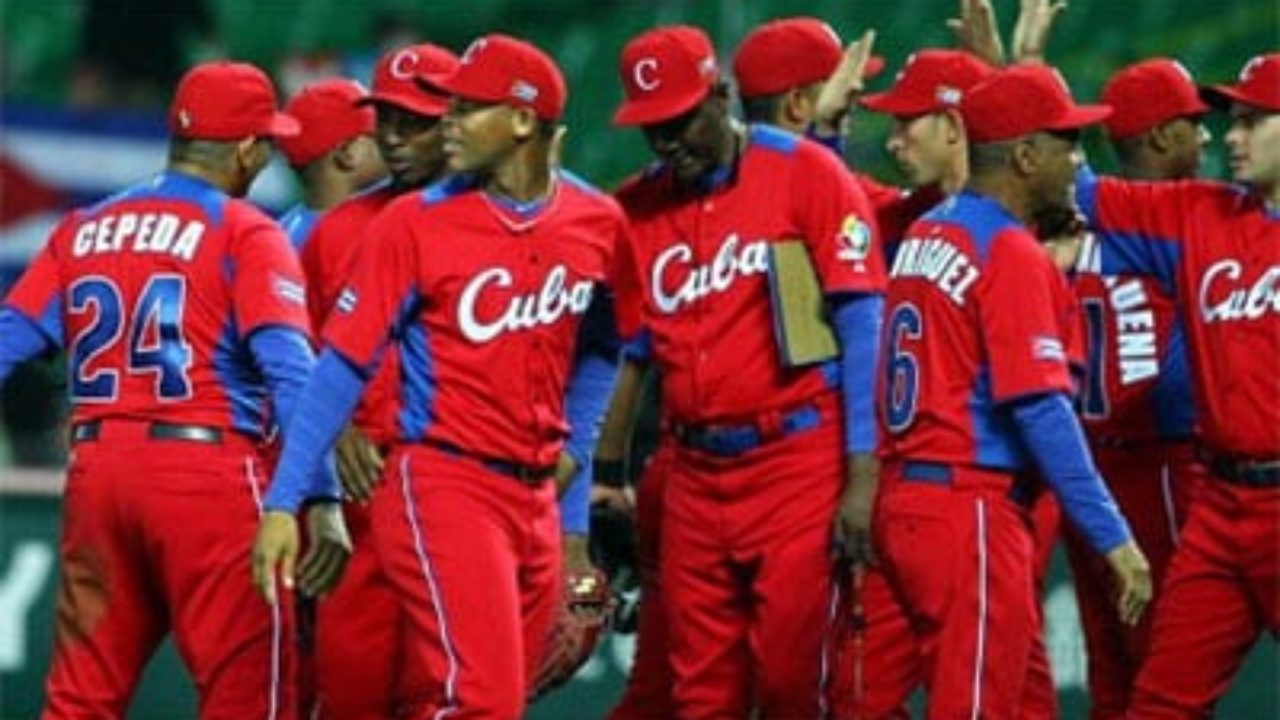 Is an International Cuba Baseball Team 