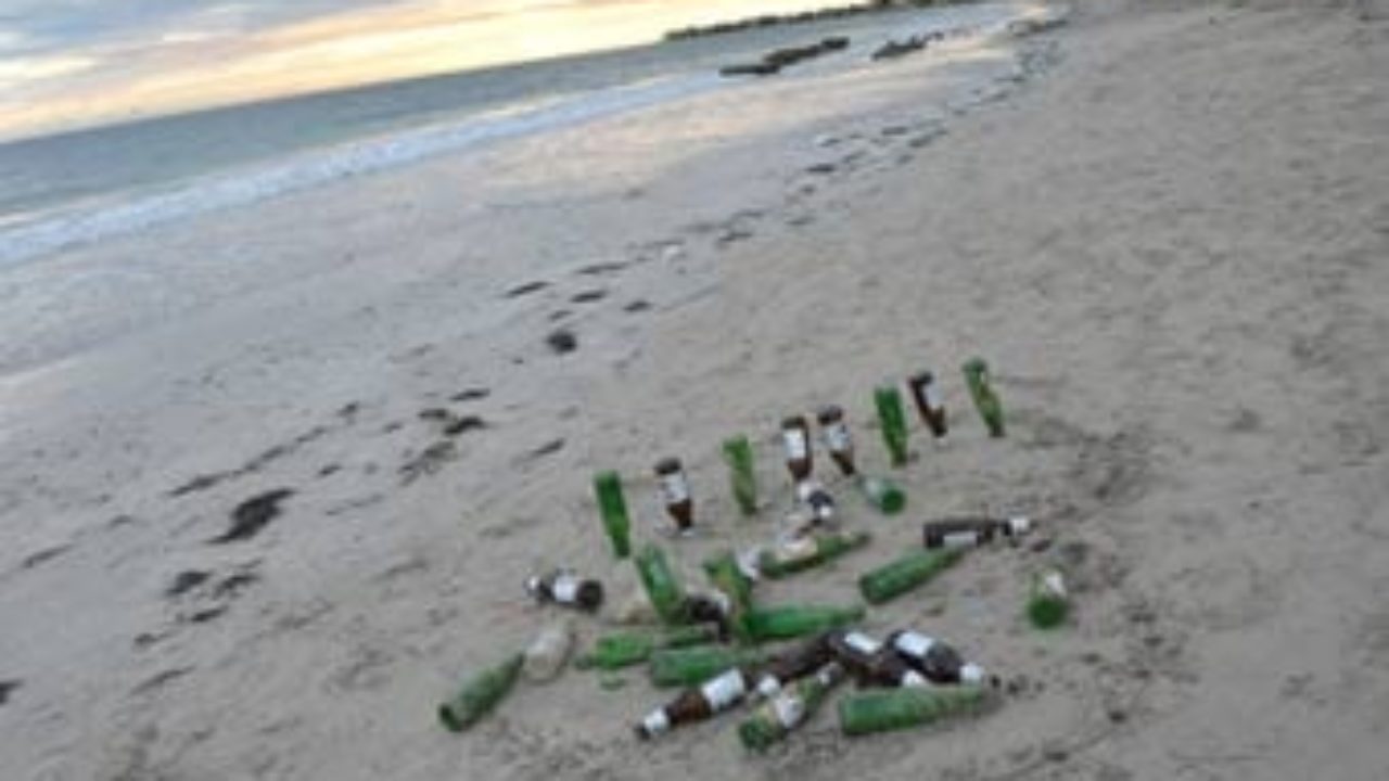 Mountains of Garbage on Havana's Beaches Every Day - Havana Times