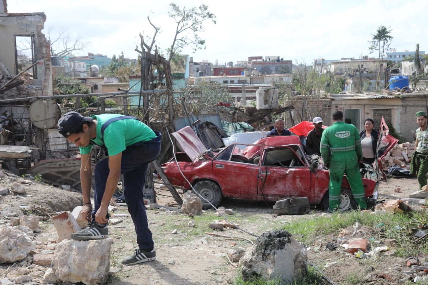 Tornado Brings Tragedy to Havana (Photos the Day After) - Havana Times