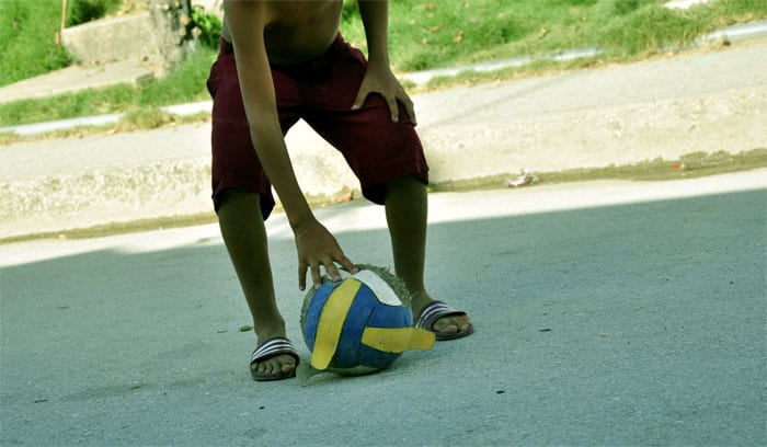 havana-times-summer-in-the-streets-in-guantanamo