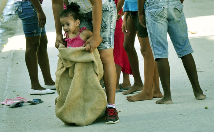 havana-times-summer-in-the-streets-in-guantanamo