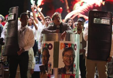 Colombians Hold Tense Presidential Election on May 29th