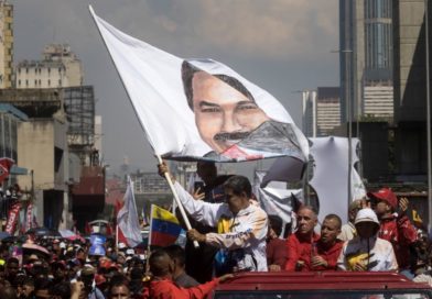 Allies of Maduro Reject His Maneuvers in Venezuela