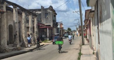 San Antonio de los Baños, Cuba, Where Humor Turns to Pain